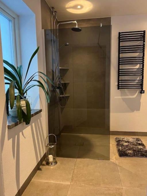 Fint Hus Naera Jaervsoebacken Villa Ngoại thất bức ảnh